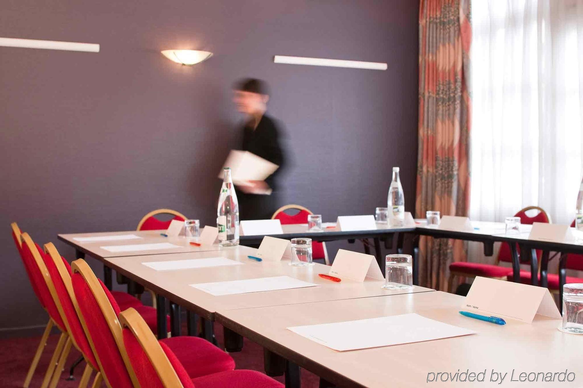 Ibis Styles Amiens Cathedrale Hotel Exterior photo